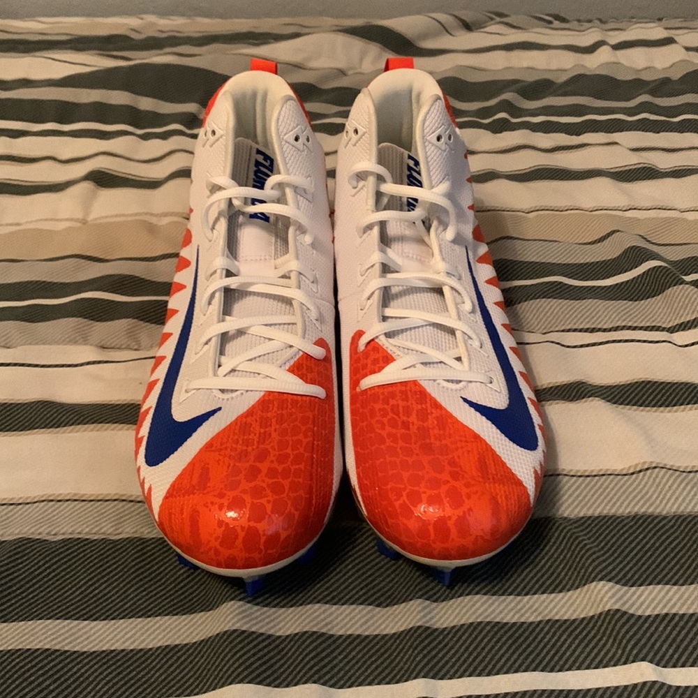 Florida Gator football cleats. Size 14 - Picture 2 of 5